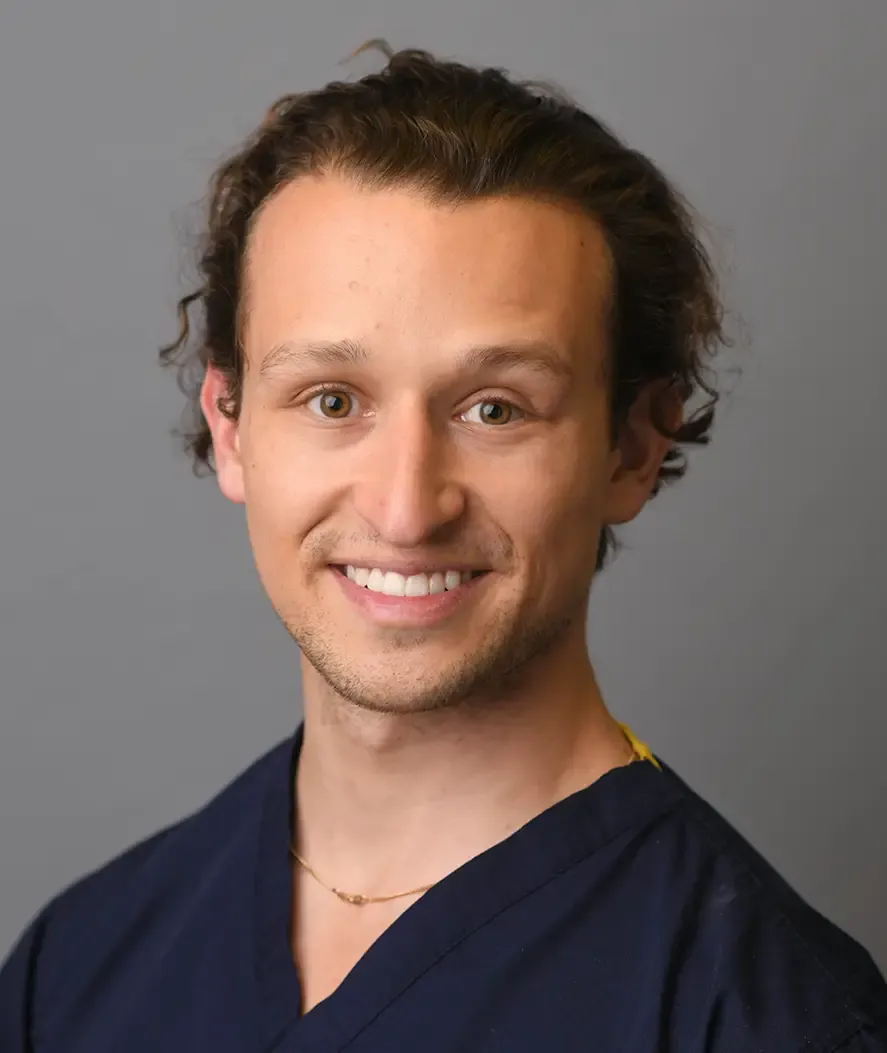 Dr. Yanick Maillet